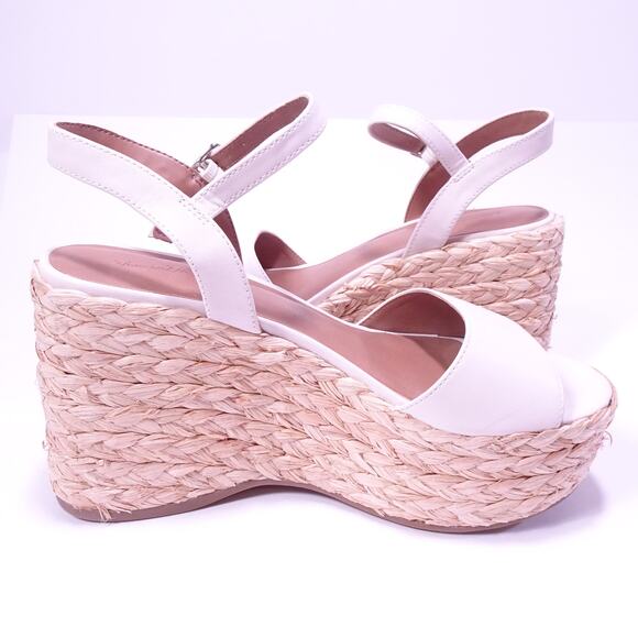 Universal Thread Women's Raffia Wedge Ankle Strap Sandal Sz 7  White - Picture 1 of 7
